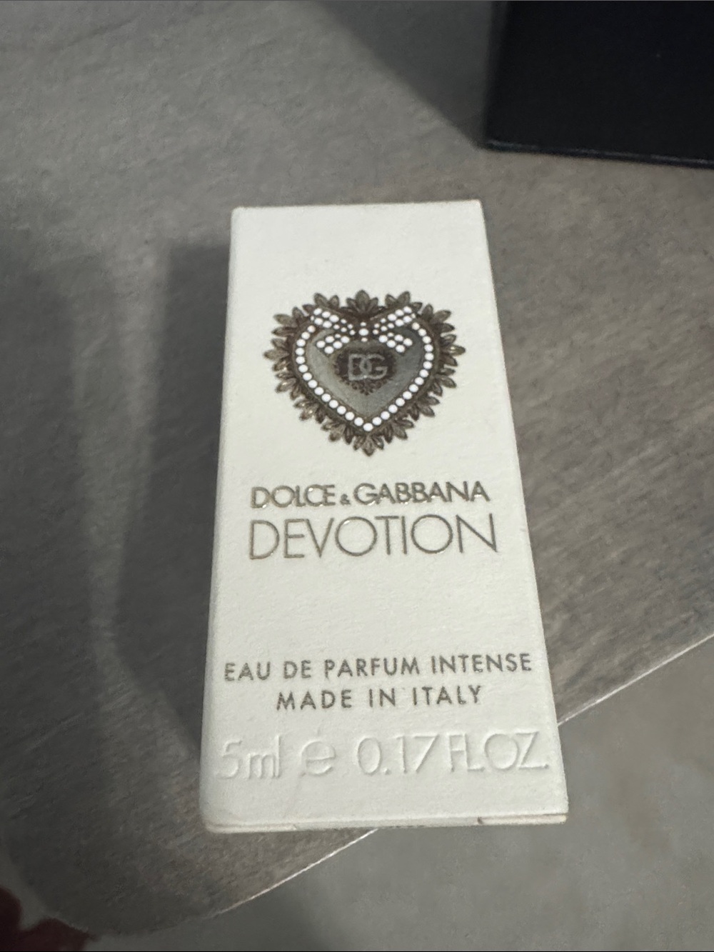 Dolce & Gabbana Devotion perfume & Leather Toiletry Box - Picture 3 of 6